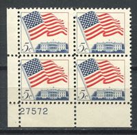 Изображение США 1963-66 гг. SC# 1208 • 5c. национальный флаг • MNH OG XF+ / № кв. блок