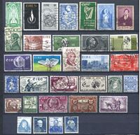 Изображение Ирландия • 192x-6x гг. • лот 32 разные старые марки • Used VF