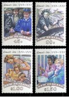 Изображение Новая Зеландия 1993 г. SC# 1151-4 • 45 c. - 1.50$ • 100-летие движения суфражисток • MNH OG XF • полн. серия ( кат.- $6 )